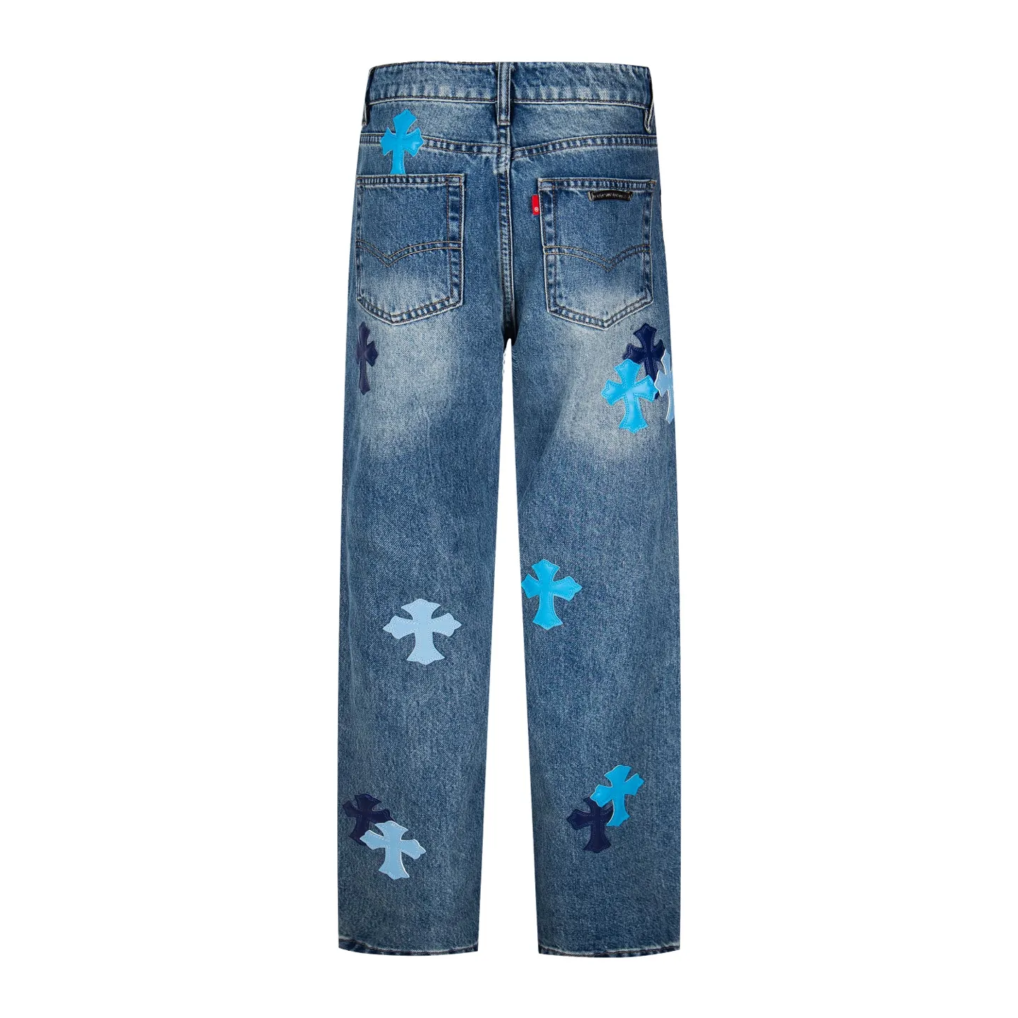 P260 Chrome Hearts micro-flared light blue multi-leather hot jeans. CH jeans need to be washed after the finished product, then disassembled and hand-stitched with sheepskin cross leather and then spliced ​​to complete. The whole piece has too many craftsmanship to explain. The patchwork cross pattern is embellished, and the high-waisted washed jeans! ! Absolutely high-end luxury products, god-level single products and super popular products, made with top heavy industry, a must-see magic weapon. Customized hardware. The fabric is thick and soft after washing. It has good breathability. Customized small leather label. Unique design. The details are simple and elegant, and the workmanship is exquisite. The entire trousers are neatly routed and the details are in place! It’s so cool that both men and women can easily control the genderless trend! Style number: 1796# Color: blue Size: 28 30 32 34 36